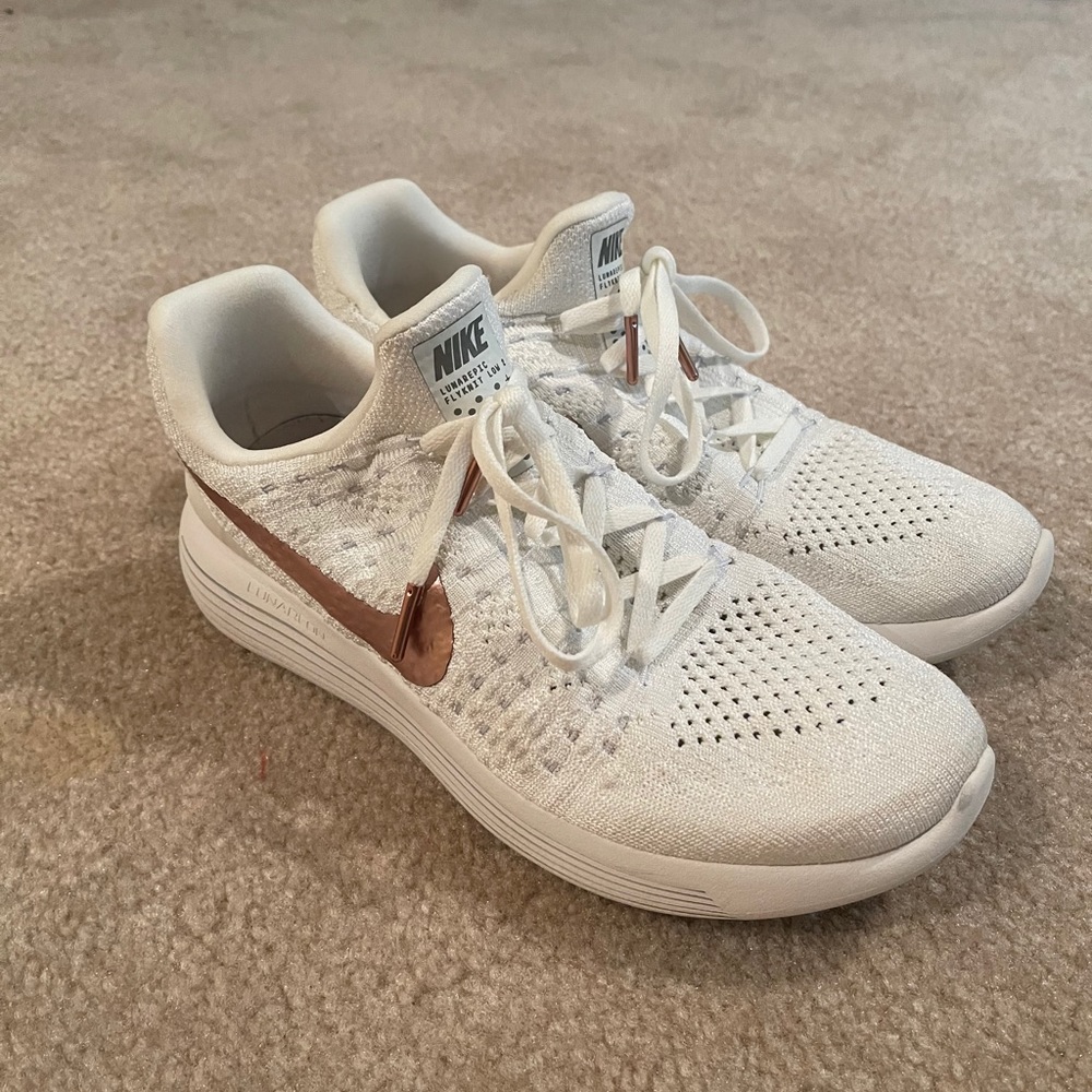 Nike lunarepic shoes